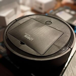 ROBOT VACUUM CLEANER - NEW // Auto Sweeper Brush Duster floor carpet mop room